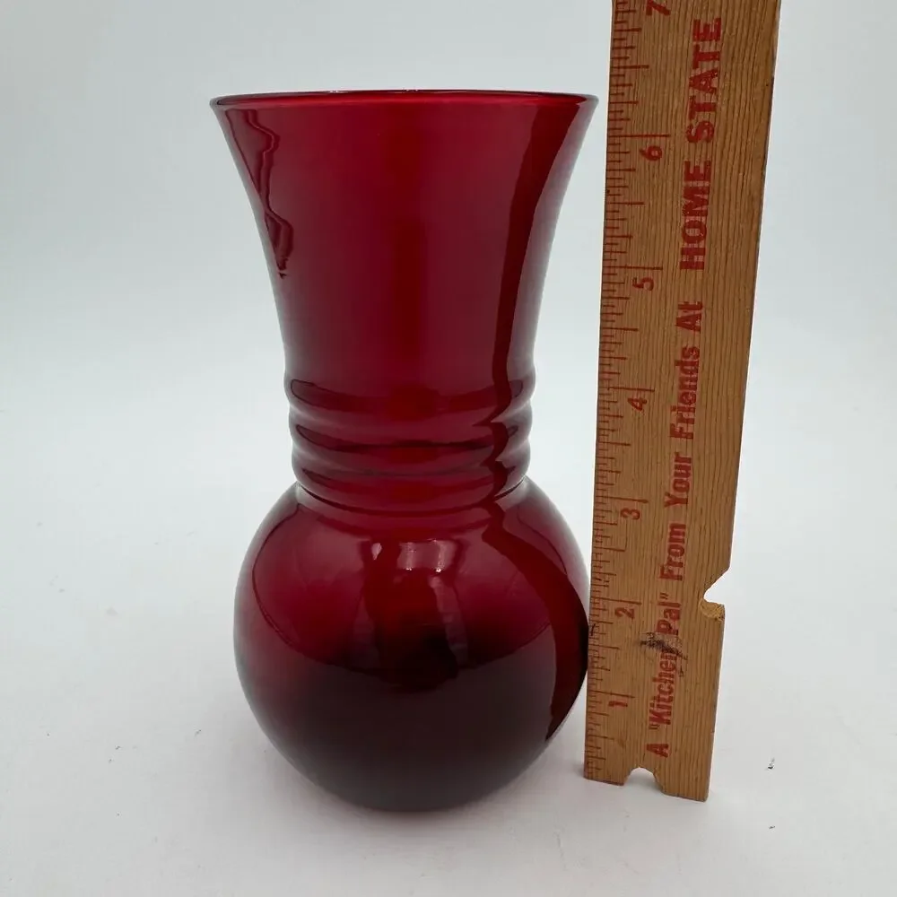 Vintage Anchor Hocking Royal Ruby Red Glass Vase 6 3/8" - Picture 4 of 6